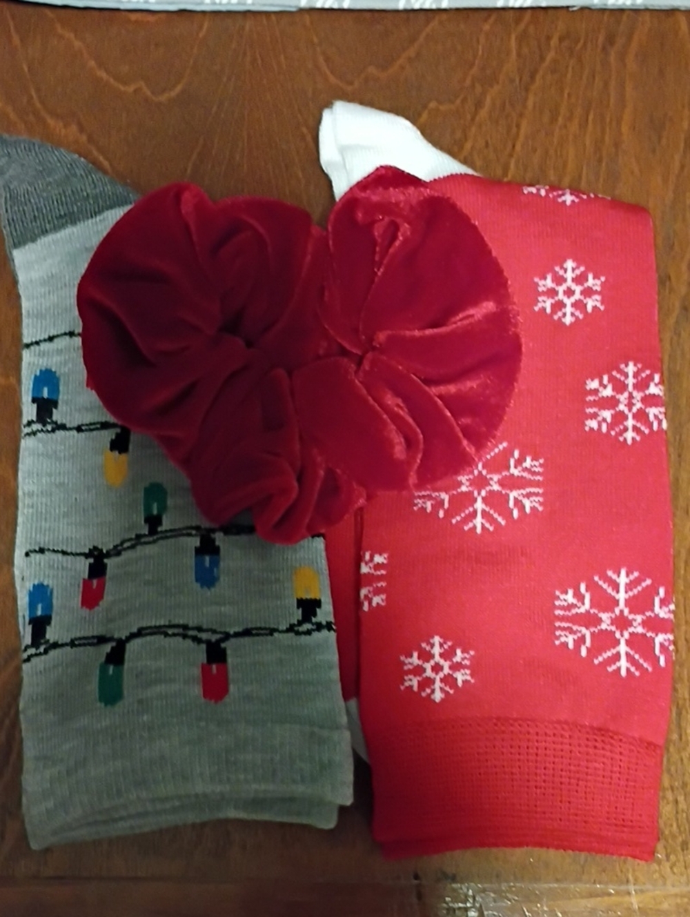 Red Snowflake & Gray Holiday Light Crew Socks with Red Velvet Scrunchie
